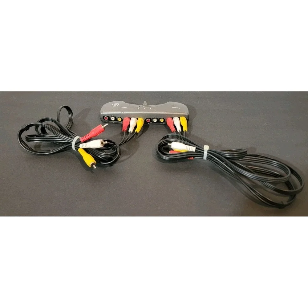GE 3 Audio/Video‎ AV Switch Component Video Stereo Audio Retro Gameing Set Up
